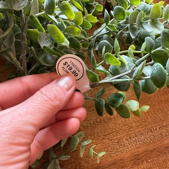 Artificial Greenery Garland - Picture 2 of 2